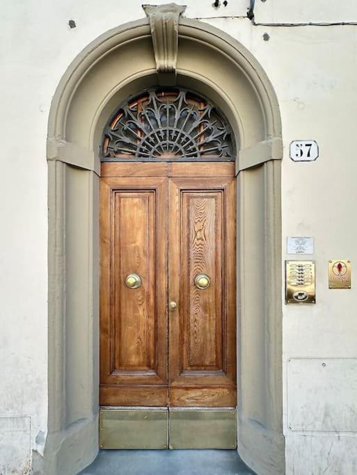 Warm Retreat In The Heart Of Florence Cls Station Appartement Buitenkant foto